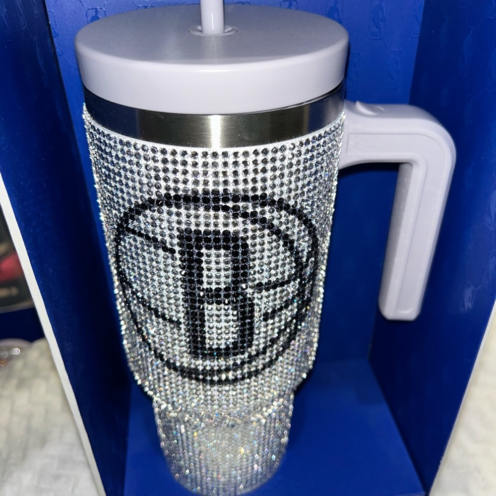 Hydrapeak x NBA Brooklyn Nets Voyager Stainless Steel Bling Tumbler NEW - Picture 2 of 8